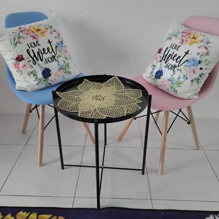 Impiana Homestay Near Putrajaya, Cyberjaya, Musliem Only,Wifi,Netflix 甘榜龙溪 外观 照片